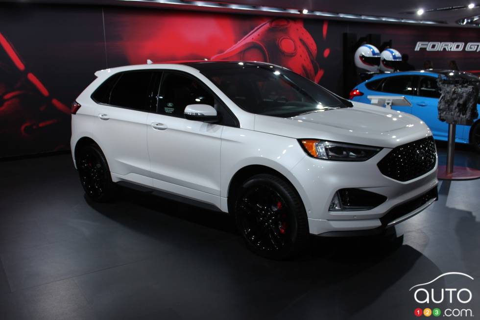2019 Ford Edge ST 