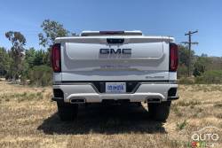 we drive the 2023 GMC Sierra Denali Utlimate and AT4X