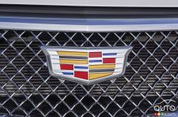 2016 Cadillac ATS V Coupe manufacturer badge
