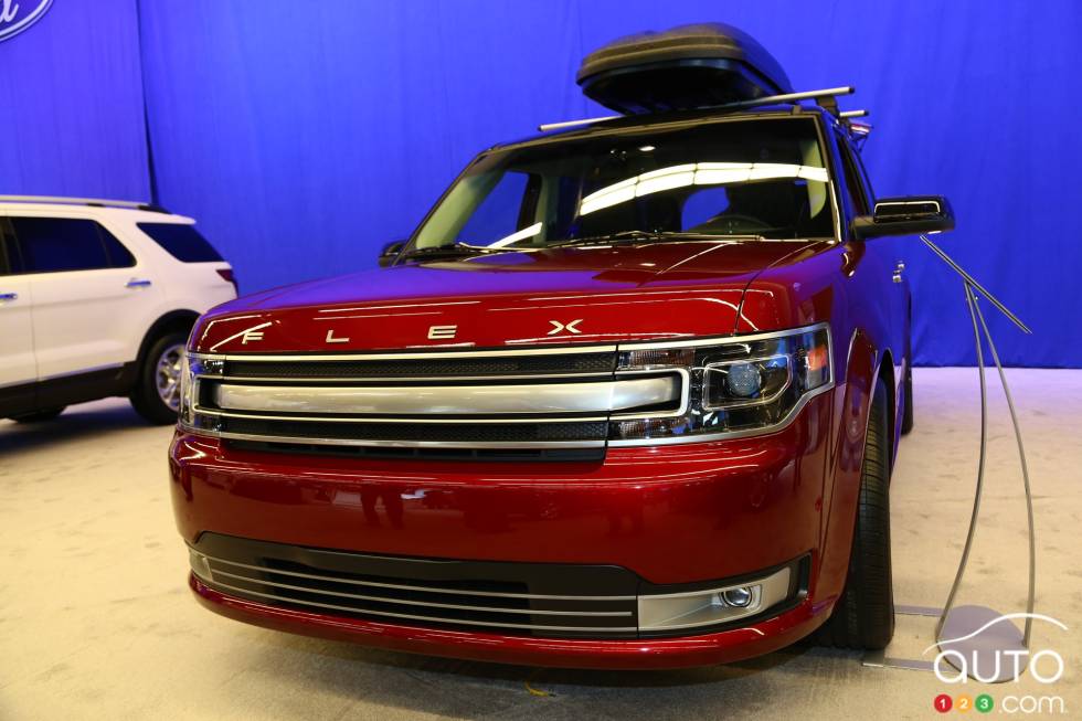 2013 Ford Flex.