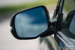2016 Honda Pilot Touring mirror