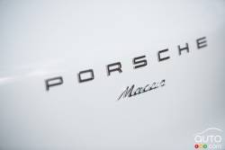 Écusson du modèle du Porsche Macan 2017