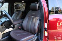 2017 Ford F Series Super Duty front seats
