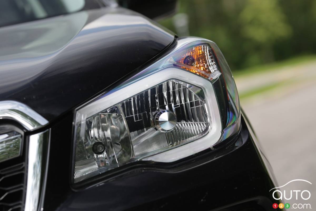 2014 subaru forester headlights