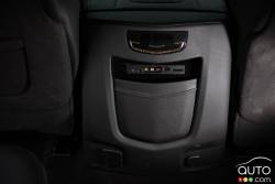 Détail intérieur du Cadillac Escalade 2016