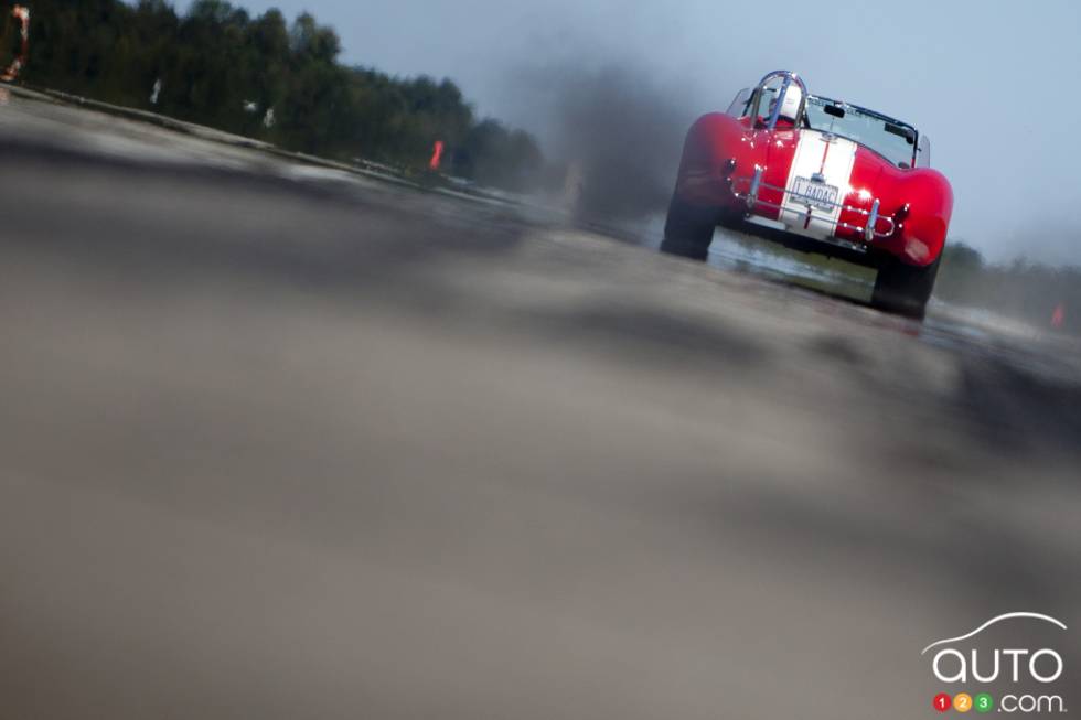 An AC Cobra at the start line