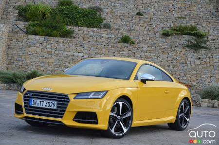 2015 Audi TTS pictures