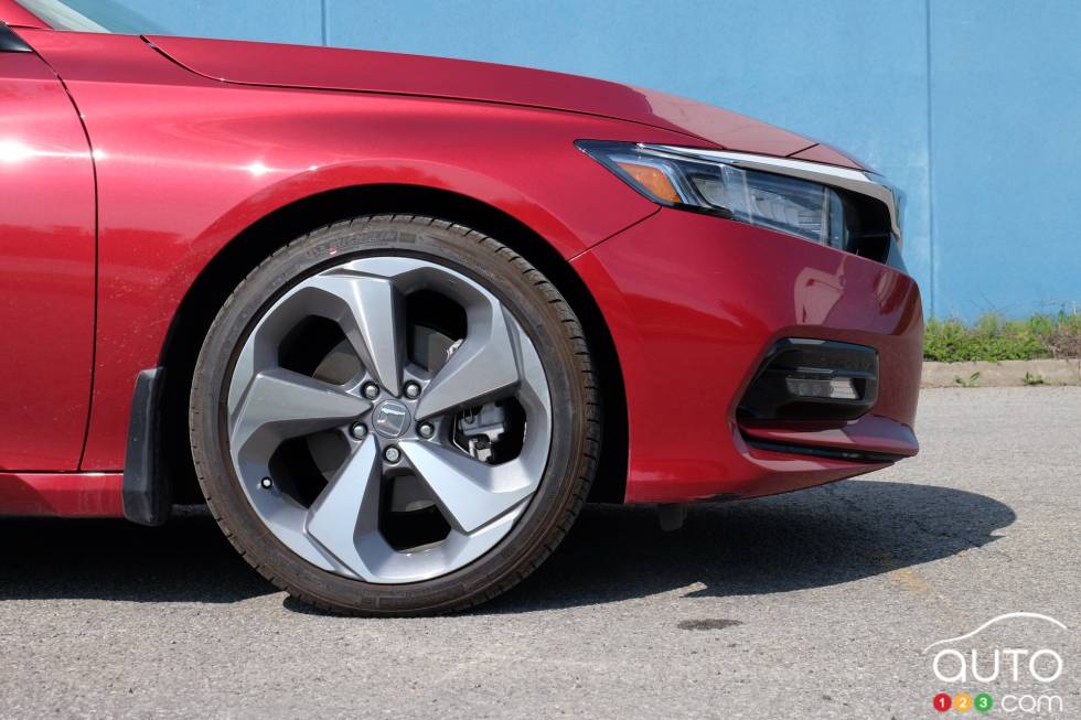 Nous conduisons la Honda Accord Touring 2019