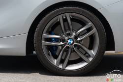 2015 BMW 228i xDrive Cabriolet wheel