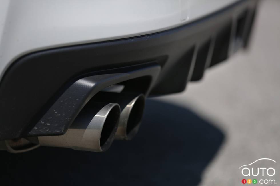 détails du pot d'échappement