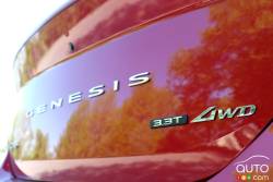 We drive the 2022 Genesis G70 