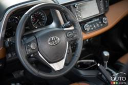 2016 Toyota Rav4 AWD limited steering wheel