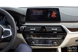 2017 BMW 5 series infotainement display