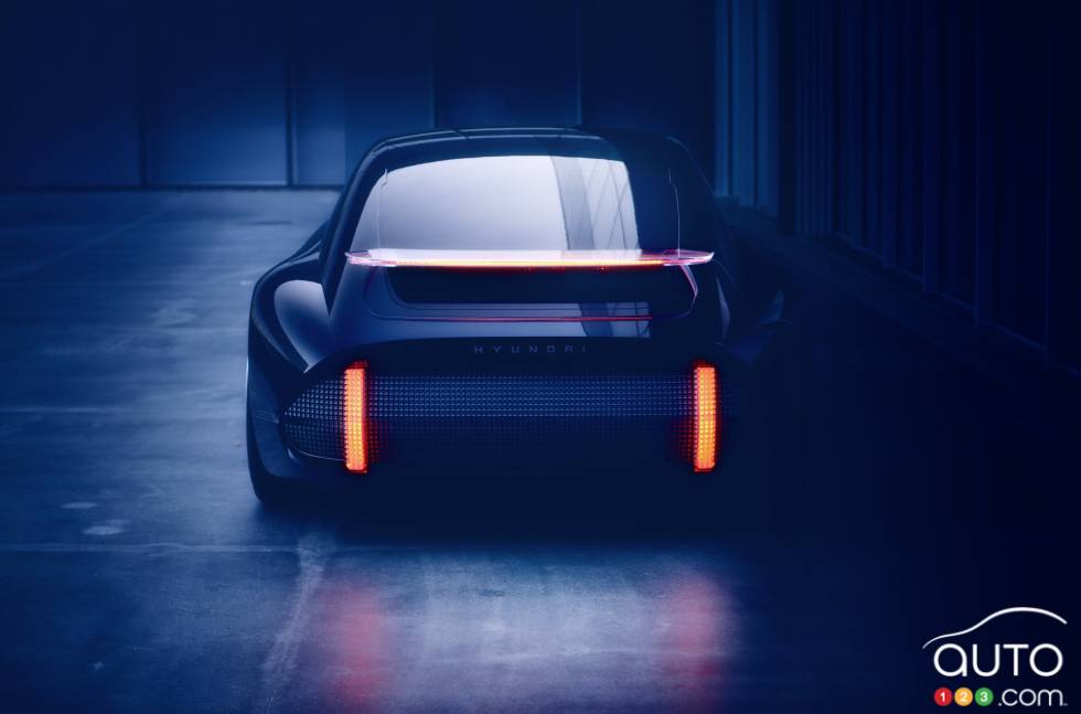 introducing the Hyundai Prophecy concept