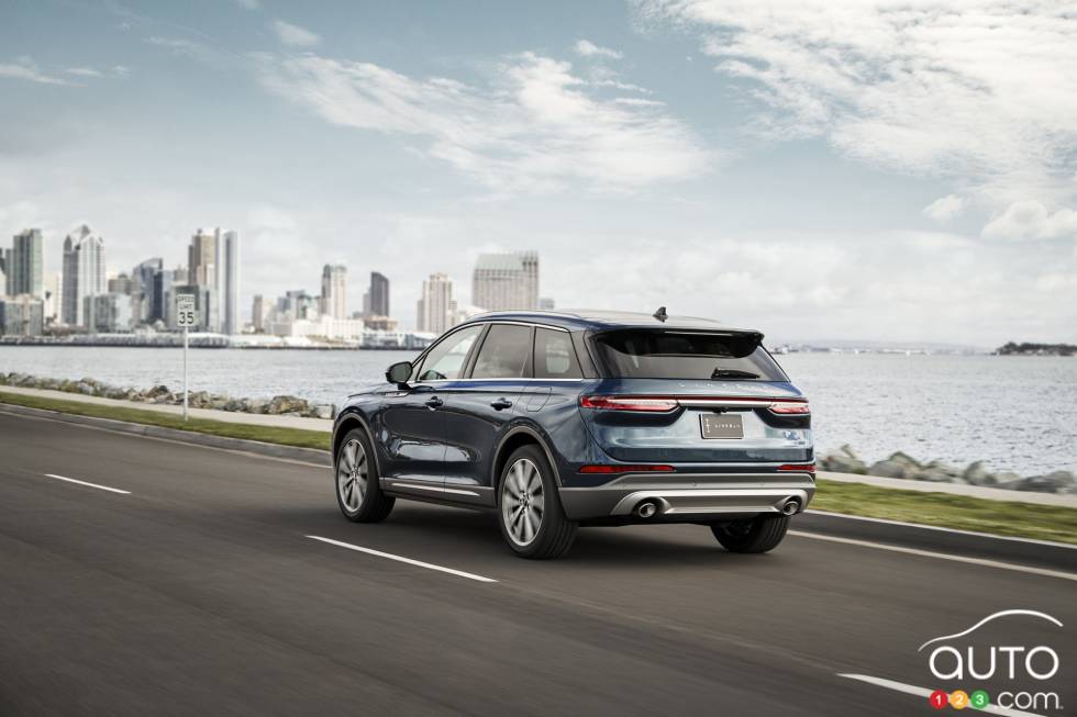 Introducing the 2020 Lincoln Corsair