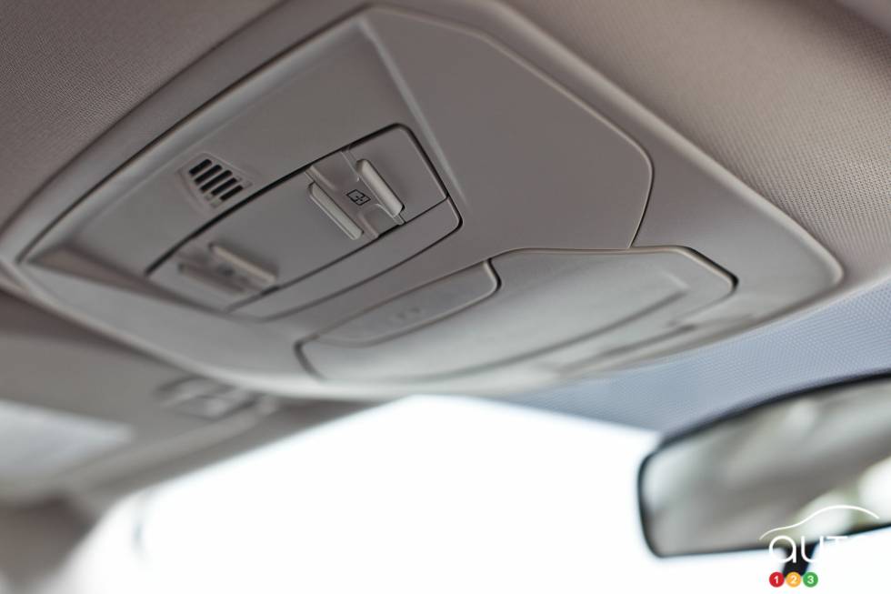 Commandes sur la console au pavillon