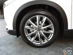 2016 Mazda CX-9 wheel