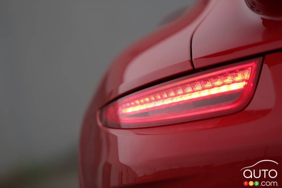 détails des feus arrières