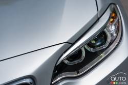 2015 BMW 228i xDrive Cabriolet headlight