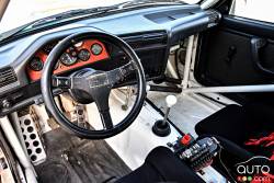 Habitacle du conducteur de la BMW E30 M3