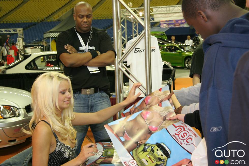 Montreal National Sport Compact 2006