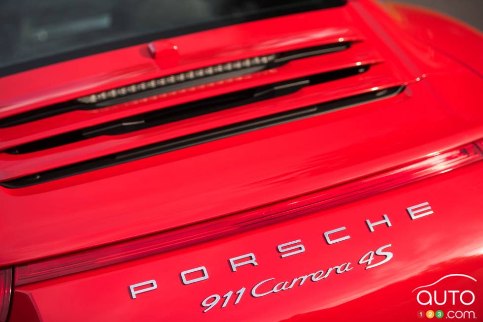 Capot arrière de la Porsche 911 carrera 4S 2015