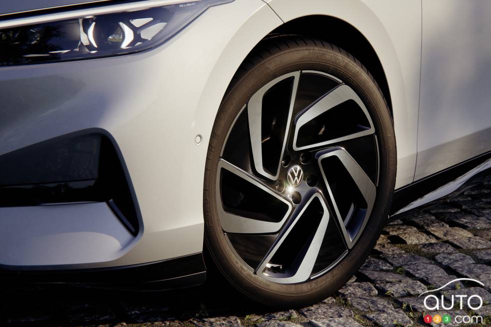 Introducing the 2025 Volkswagen ID.7