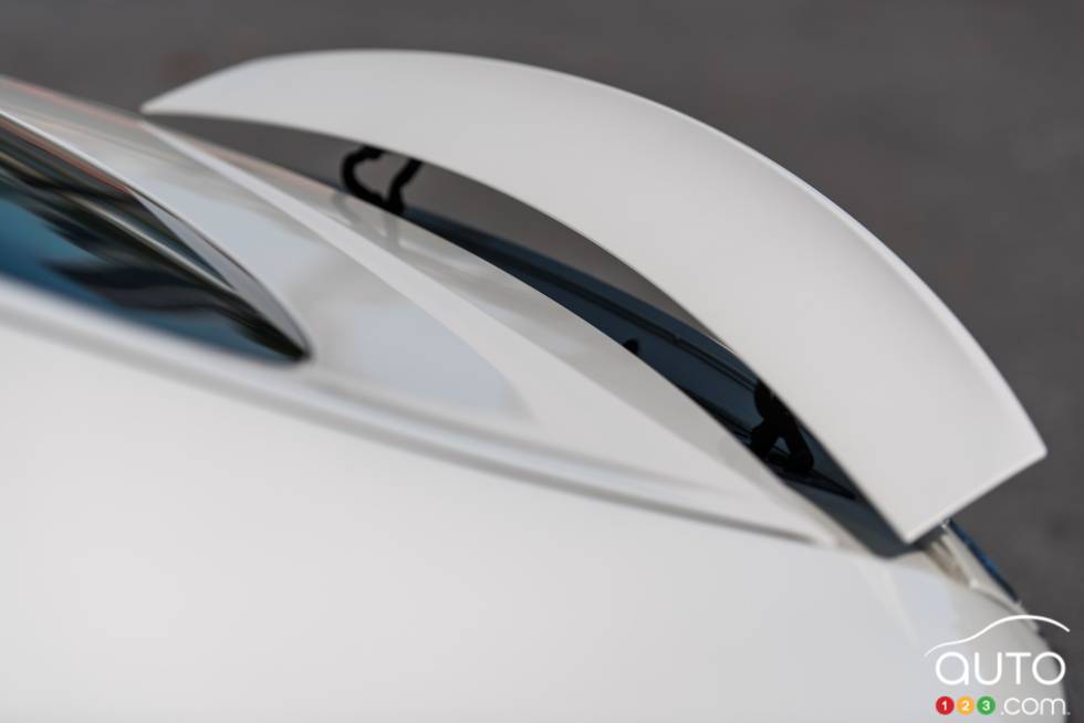 2016 Mercedes AMG GT S rear spoiler