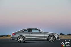 2017 Mercedes-Benz C-Class side view