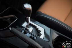 2016 Toyota Rav4 AWD limited shift knob