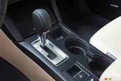 2016 Subaru Outback 2.5i limited shift knob