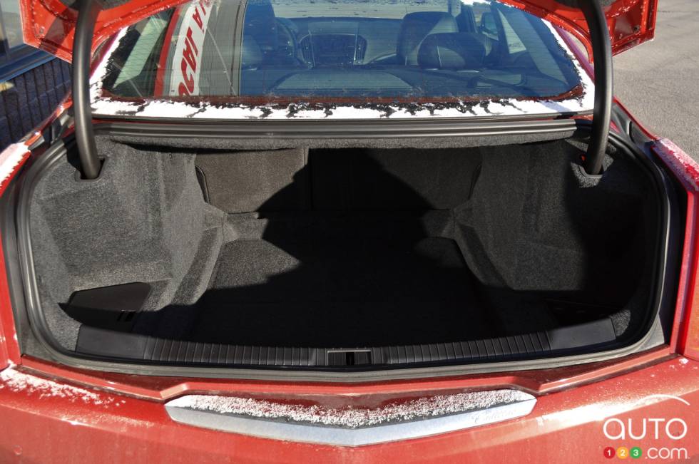 2016 Cadillac ATS4 Coupe trunk