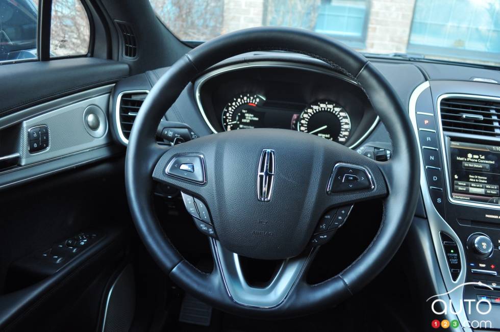 Volant du Lincoln MKX 2016