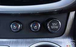 2016 Nissan Murano Platinum front heated seats controls