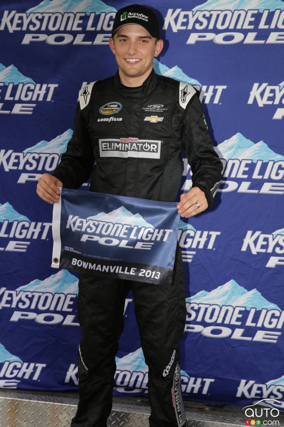 James Buescher, Chevrolet Motomaster Eliminator célèbre sa pôle après la qualification