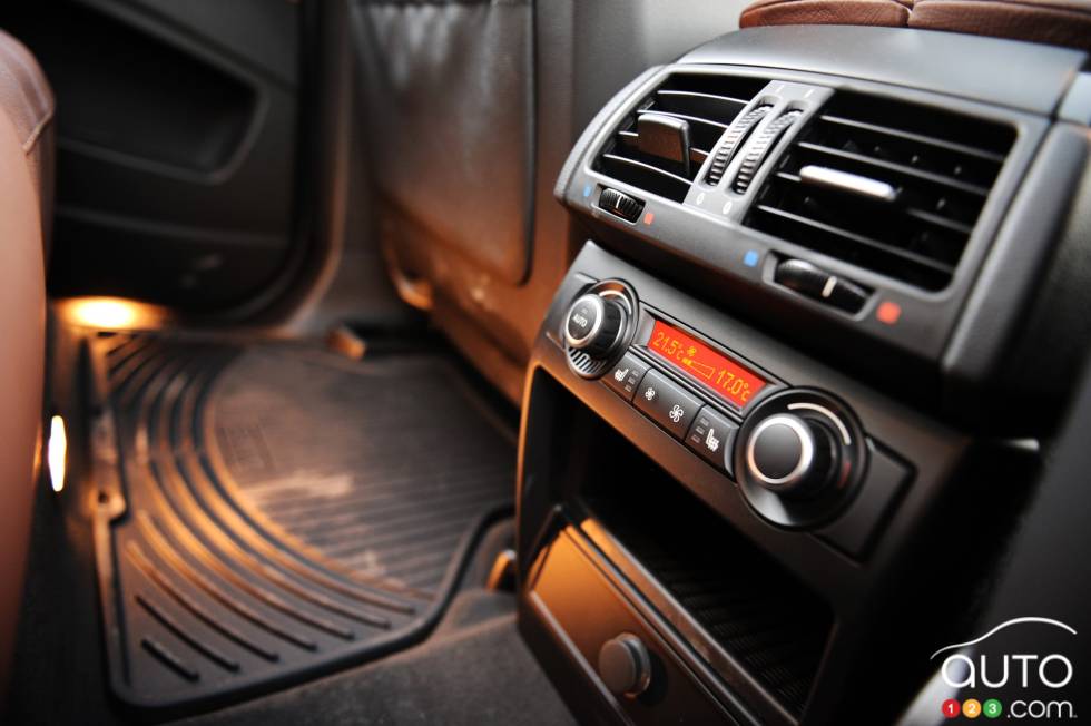 Détails des commandes sur la console