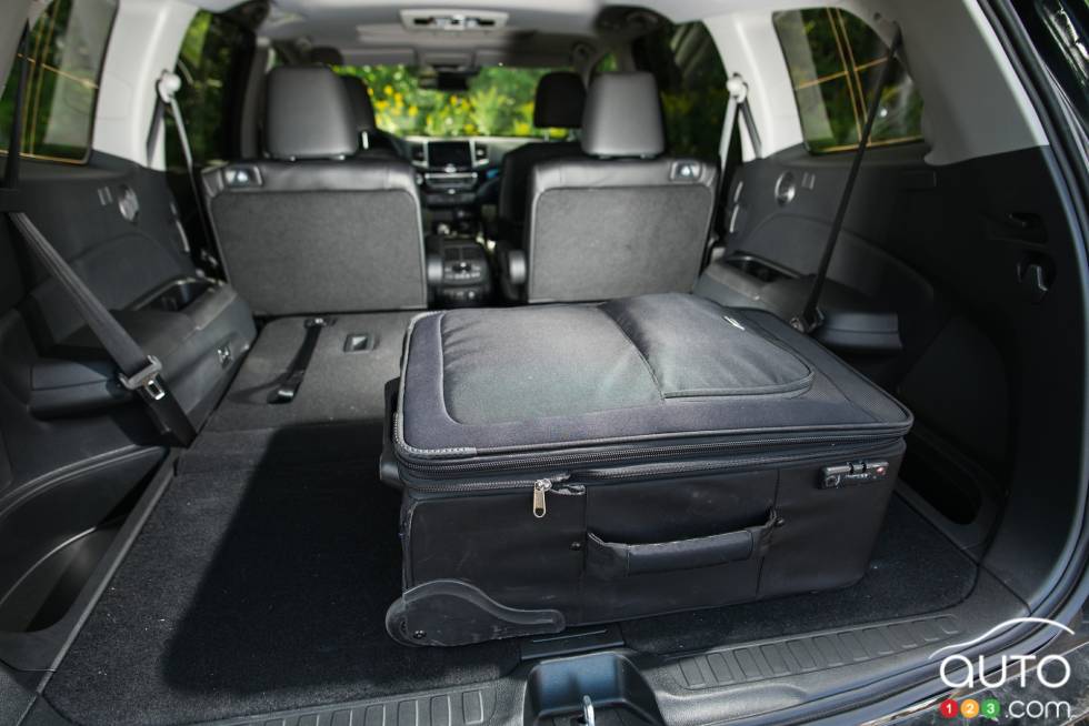 Coffre du Honda Pilot Touring 2016