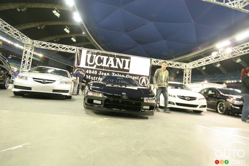 Montreal National Sport Compact 2006