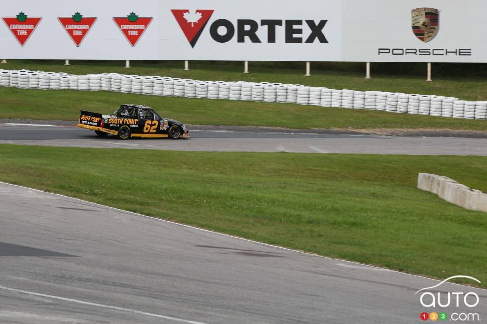 Brendan Gaughan, Chevrolet South Point Hotel & Casino en action lors de la première pratique de vendredi