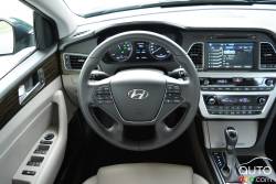 Volant de la Hyundai Sonata PHEV 2016