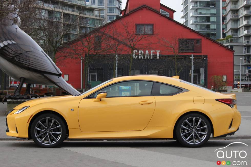 Nous conduisons la Lexus RC 350 2019