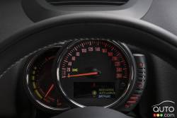 2017 MINI Cooper S E Countryman ALL4 gauge cluster