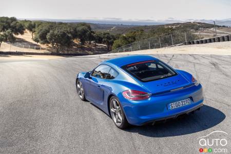 2015 Porsche Cayman GTS pictures