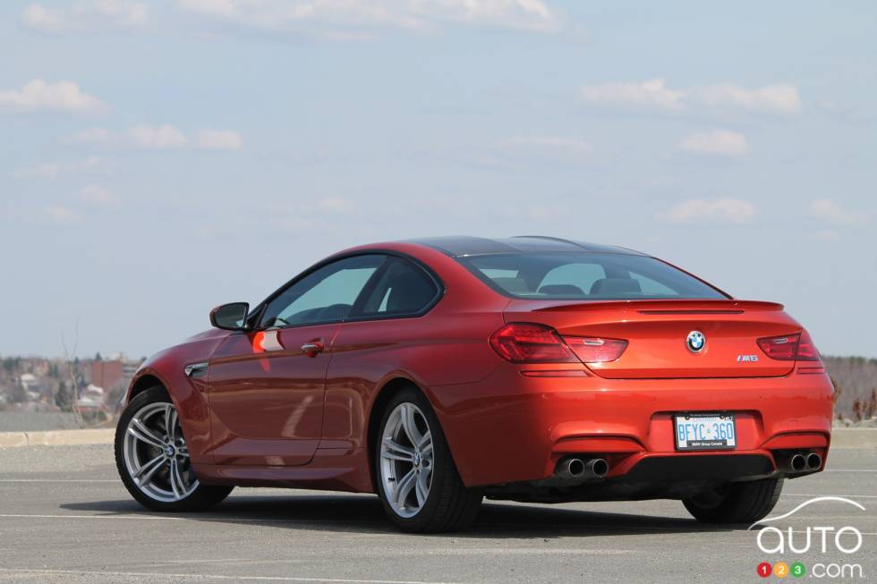 rear 3/4 view