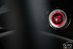 Bouton de démarrage et arrêt du moteur du Honda Pilot Touring 2016