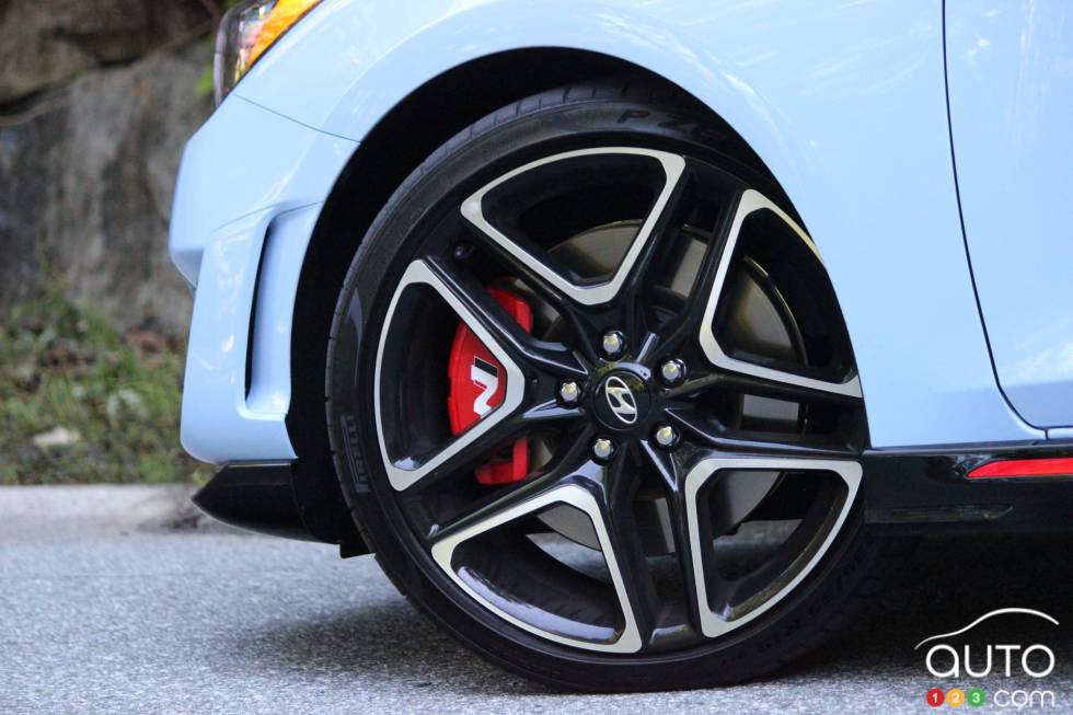 We drive the 2019 Hyundai Veloster N