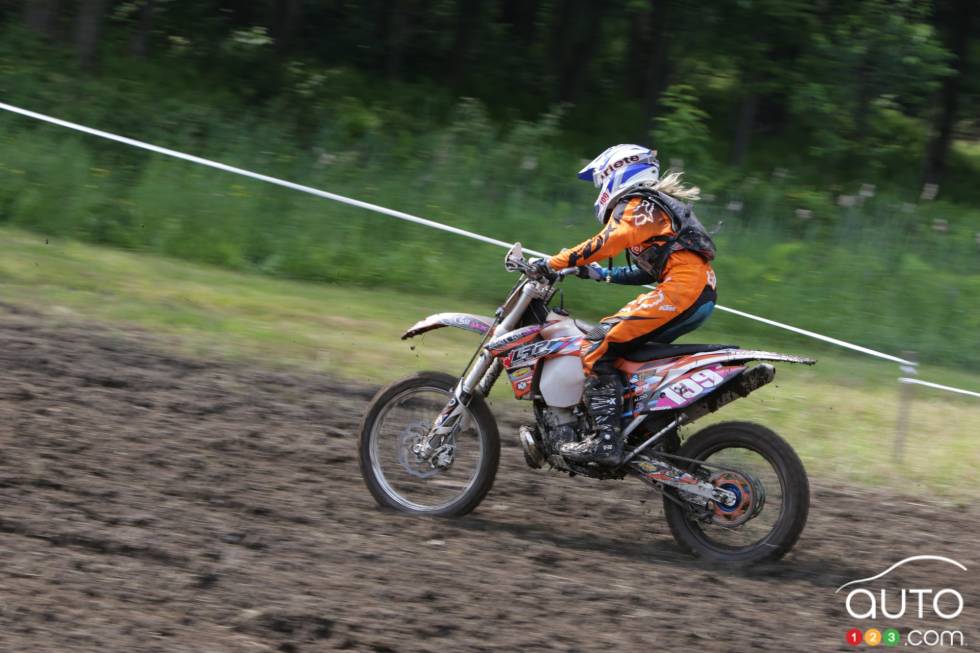 action sur la piste et hors piste
