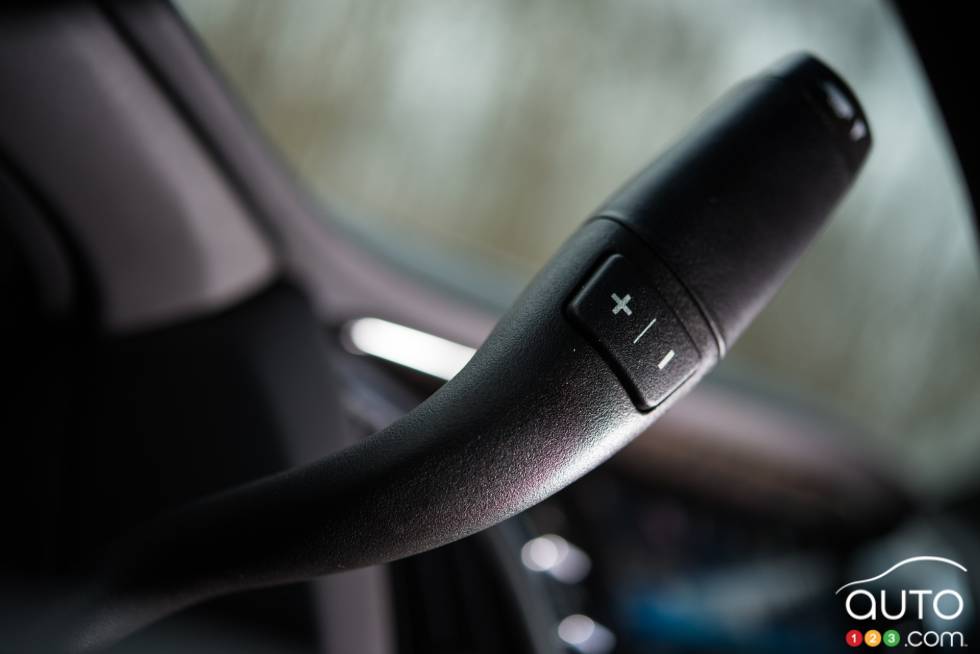 Pommeau de vitesse du Cadillac Escalade 2016