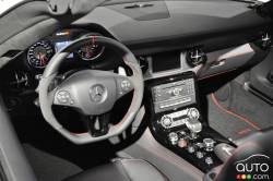 Steering wheel and centre console