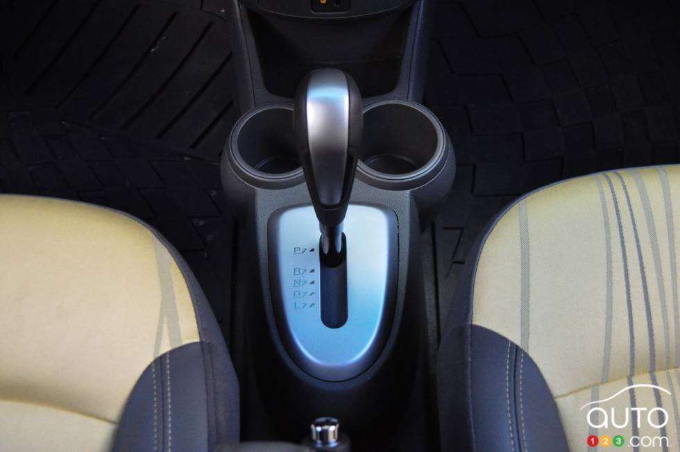 détails de la console centrale